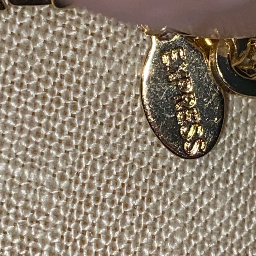 “Express” Necklace Gold Tone and Black Layered - Picture 7 of 7